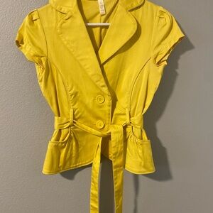 Ambiance Vibrant Yellow Dress Blazer with belt. Women’s small